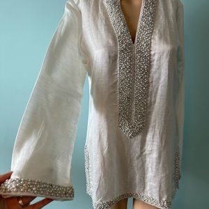Bella Tu, beautifully detailed tunic/top
